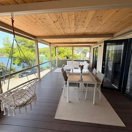 Mallu Front Mobile Drage