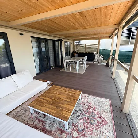 Mallu Front Mobile Casa vacanze *
